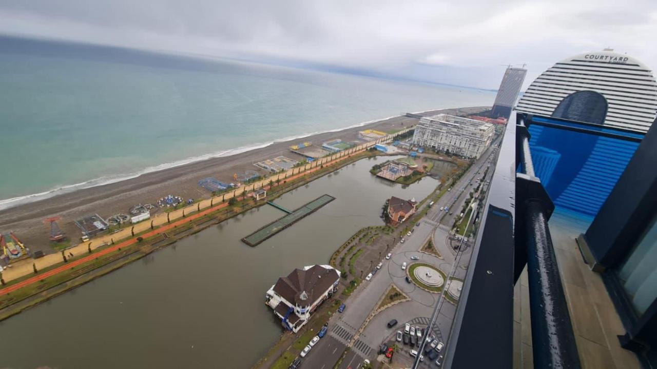 Downtown Centre In Batumi Aparthotel Orbi City In Batumi Kültér fotó