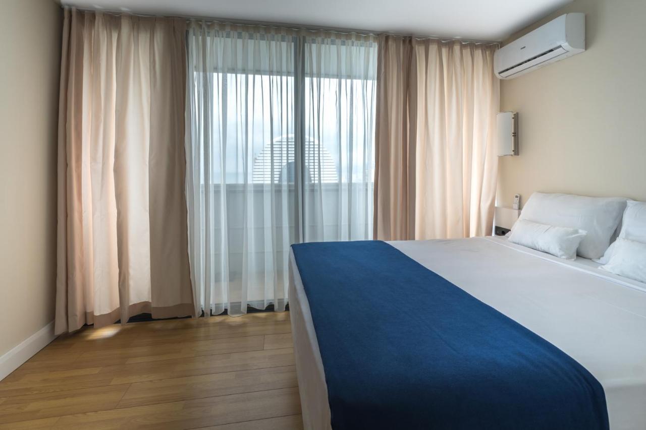 Downtown Centre In Batumi Aparthotel Orbi City In Batumi Kültér fotó