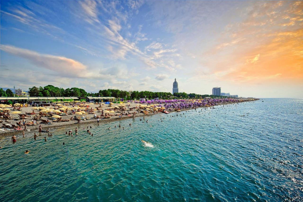 Downtown Centre In Batumi Aparthotel Orbi City In Batumi Kültér fotó
