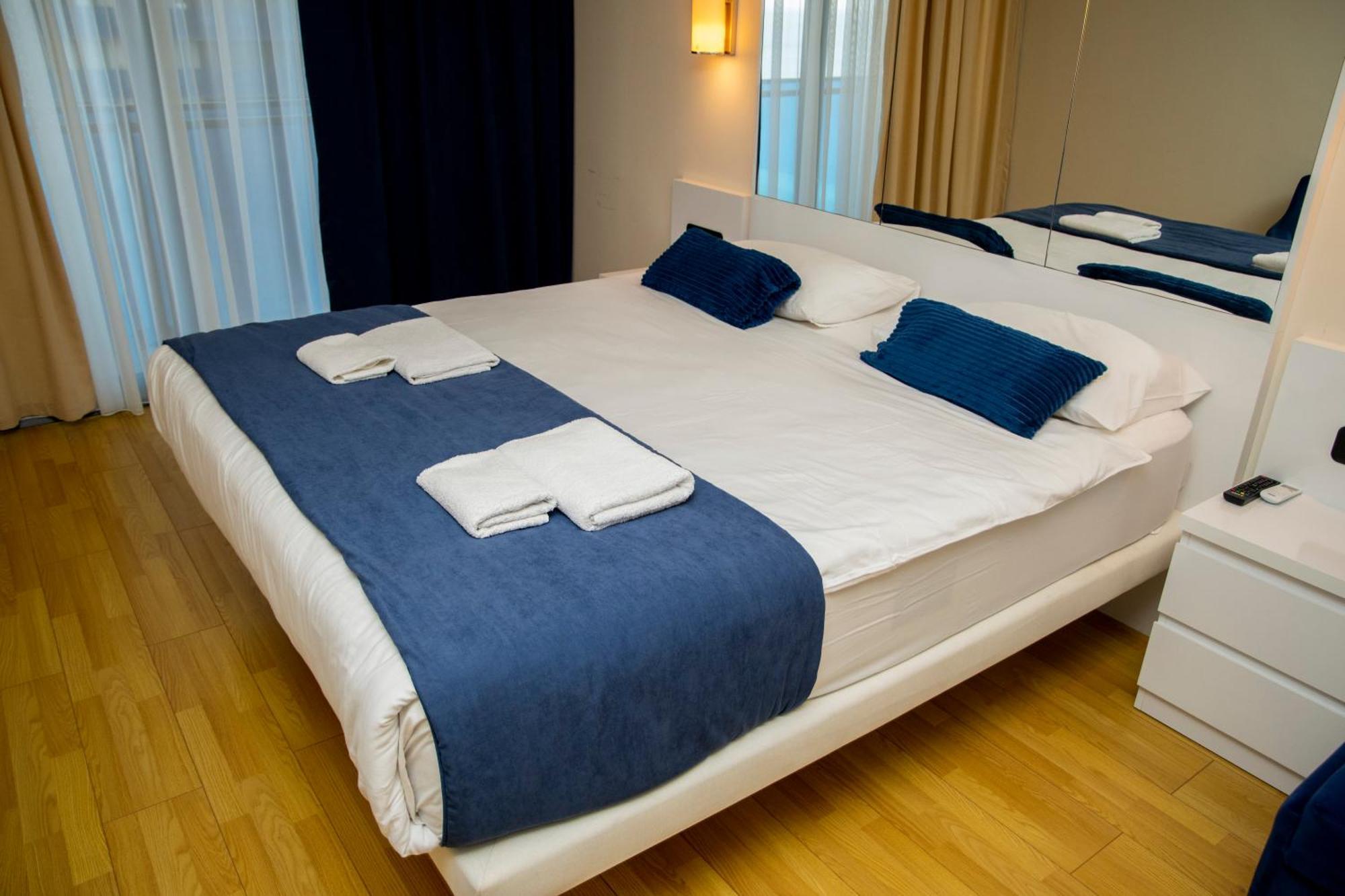 Downtown Centre In Batumi Aparthotel Orbi City In Batumi Kültér fotó